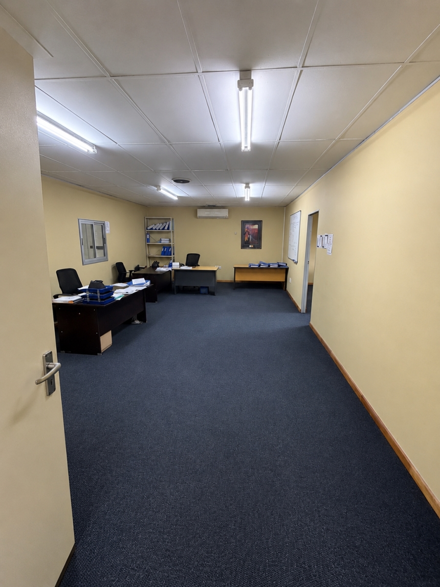 Commercial Property for Sale in Oos Einde North West